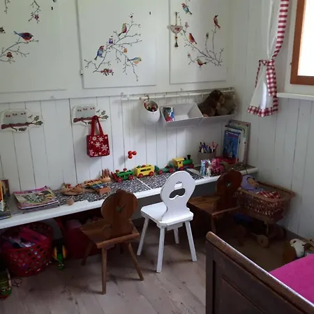 Chic-hot Pot By Interhome