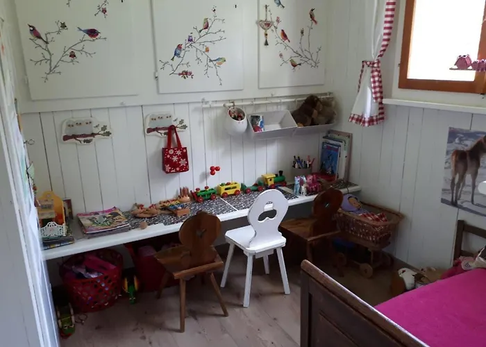 Chic-hot Pot By Interhome