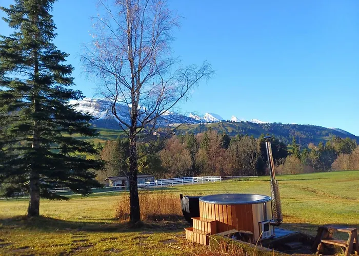 Vakantiehuis Chic-hot Pot By Interhome *